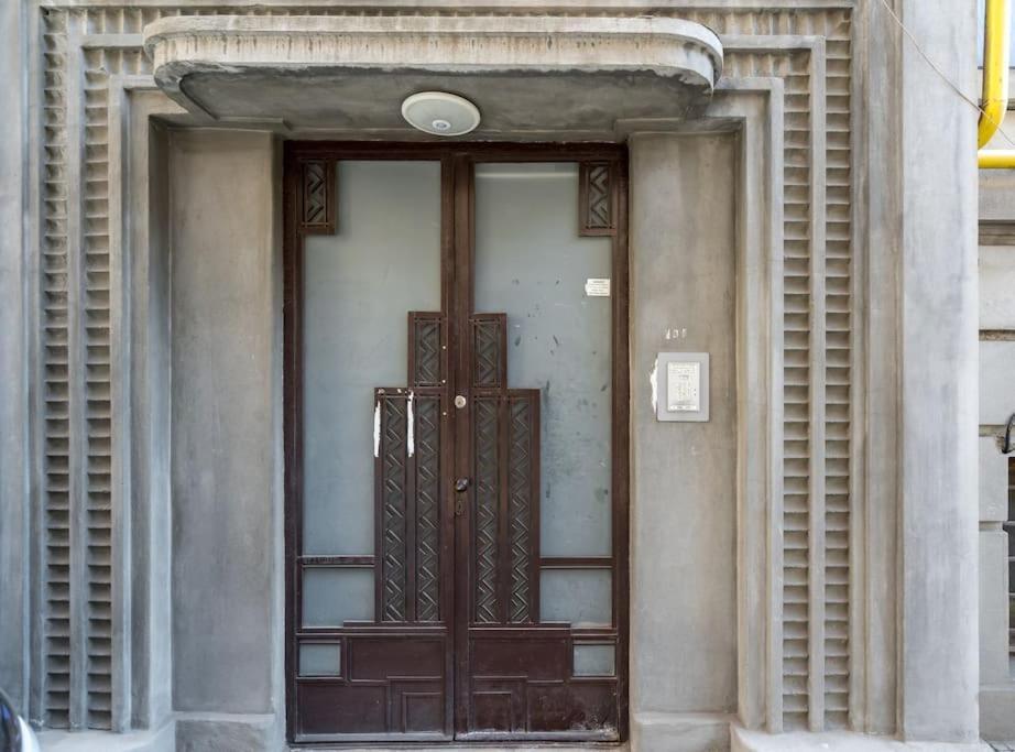 Exquisite Art Deco 2Br Apartment Prime Location ブカレスト エクステリア 写真