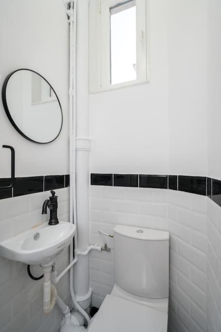 Exquisite Art Deco 2Br Apartment Prime Location ブカレスト エクステリア 写真